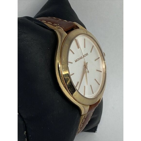 Michael Kors Runway MK2284 Women's Brown Leather Analog Dial Quartz Watch UC882 - Picture 5 of 12